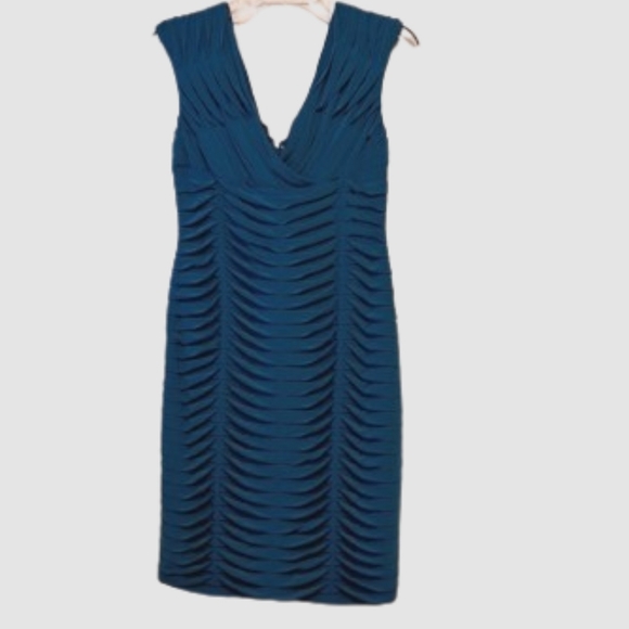 🌴 NWOT Adrianna Papell Bodycon Sleeveless V-Neck Turquoise Cocktail Dress - Picture 1 of 11